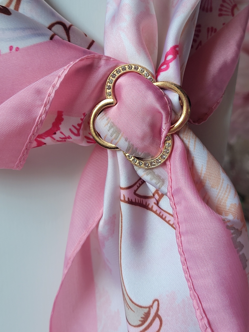 Rhinestone Clover Scarf Ring